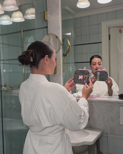 Fab-Bow-Lous 7-Day Set